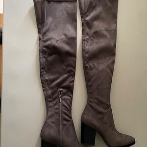 Marc Fisher Over the Knee Boots Arrine OTK 8.5M